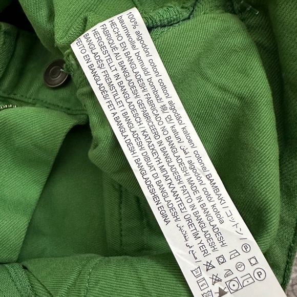 NWOT- Zara denim green shorts - Picture 6 of 6
